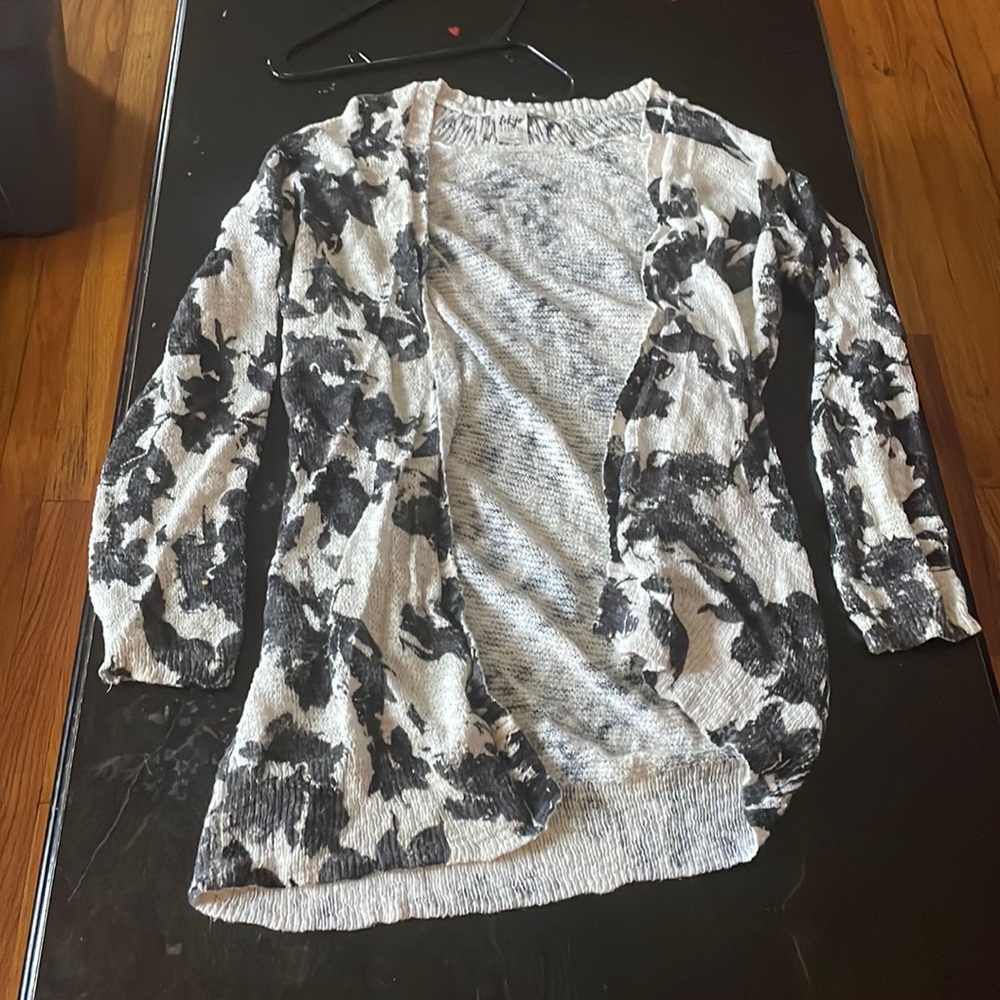 Floral cardigan size S
